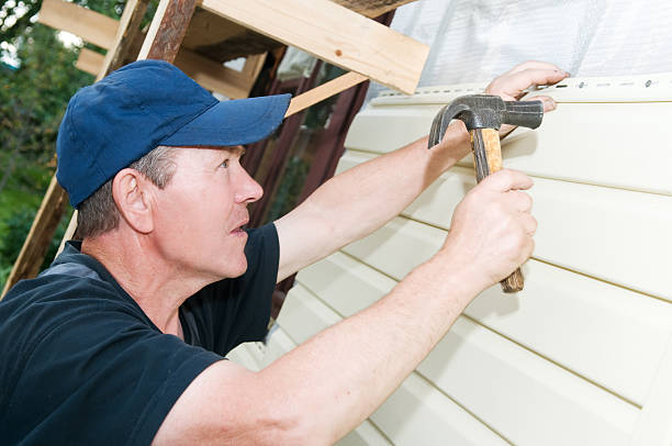 Best Engineered Wood Siding  in Kensington, CT